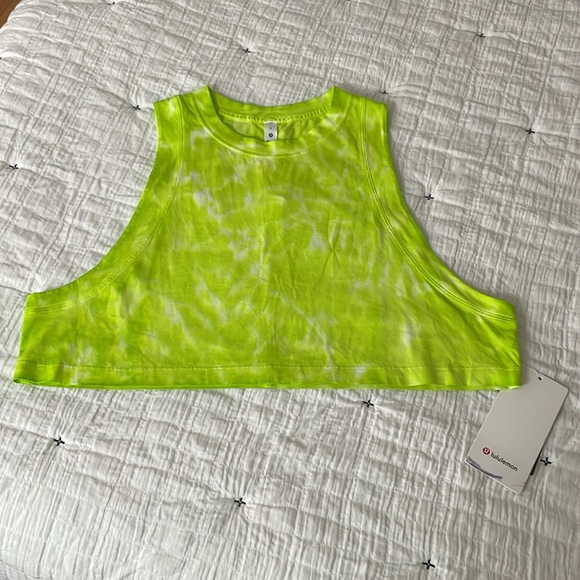 LULULEMON All Yours Cropped Tank Top in Marmoleado Tie Dye Eccentric Lime Size 8 - Picture 6 of 9